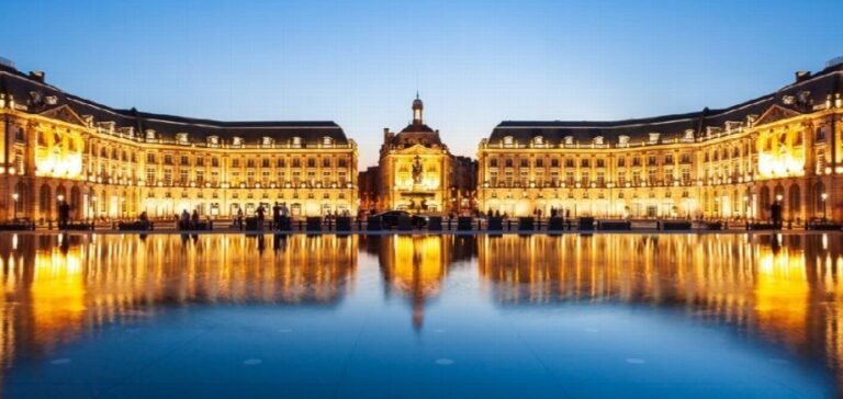 Travelling to Europe with Indian Food: Tips for Vegetarians & Jains with Flamingo Travels 4 Travelling to Europe with Indian Food: Tips for Vegetarians & Jains with Flamingo Travels